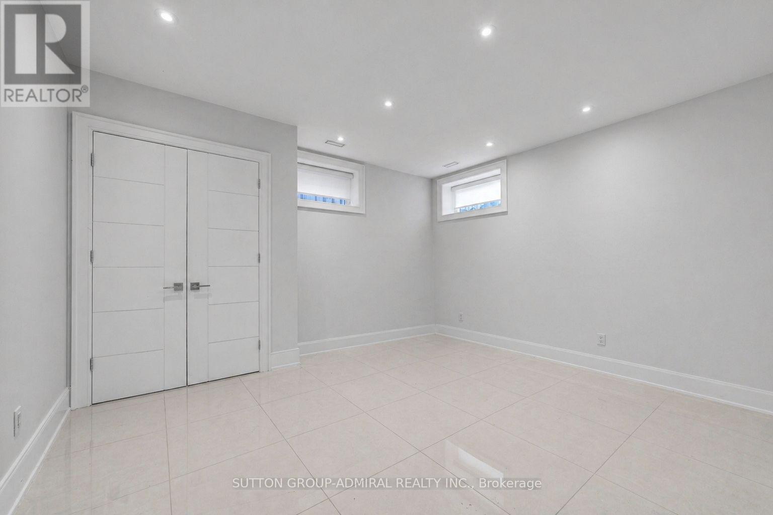 176 Rumble Avenue, Richmond Hill, Ontario  L4C 4G4 - Photo 42 - N13049266