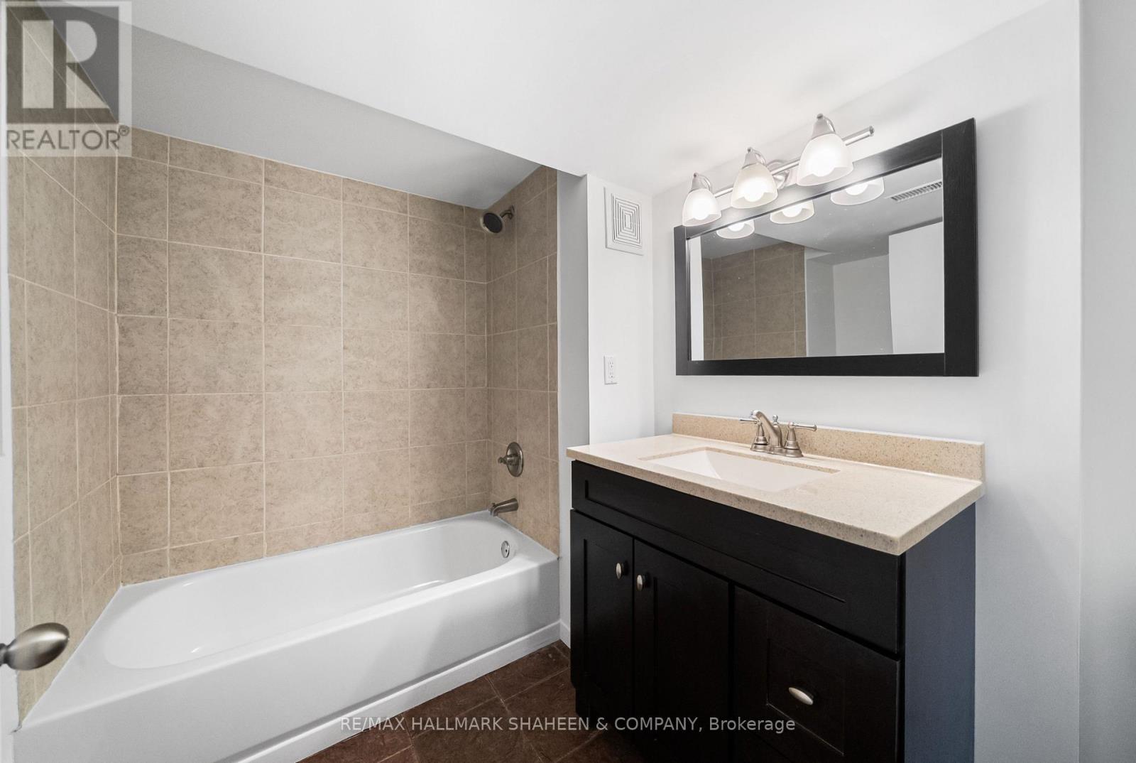 9 Evans Drive, Whitchurch-Stouffville, Ontario  L4A 2Y4 - Photo 36 - N13049302