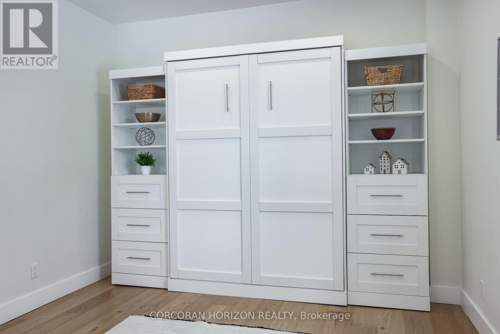 19572 Centre Street, East Gwillimbury, Ontario  L0G 1M0 - Photo 32 - N13049390