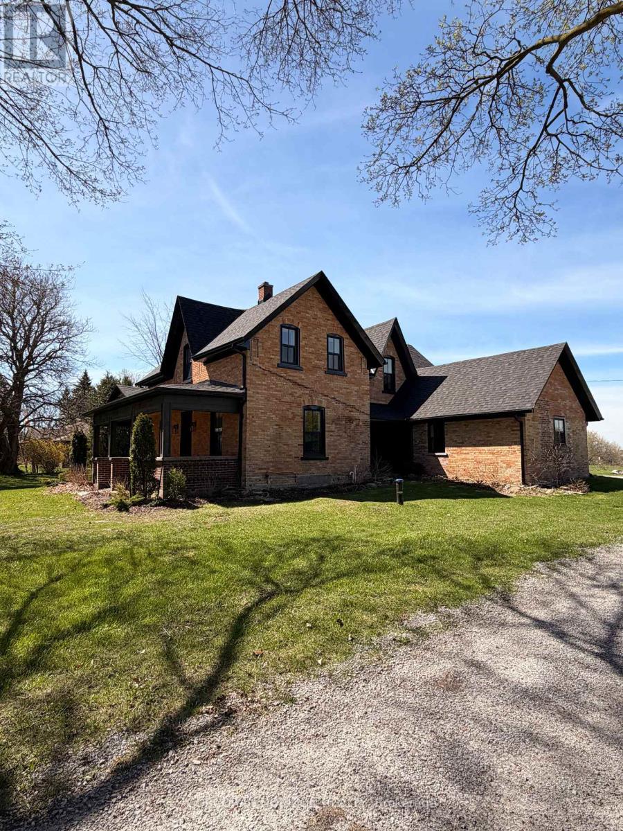 19572 Centre Street, East Gwillimbury, Ontario  L0G 1M0 - Photo 5 - N13049390