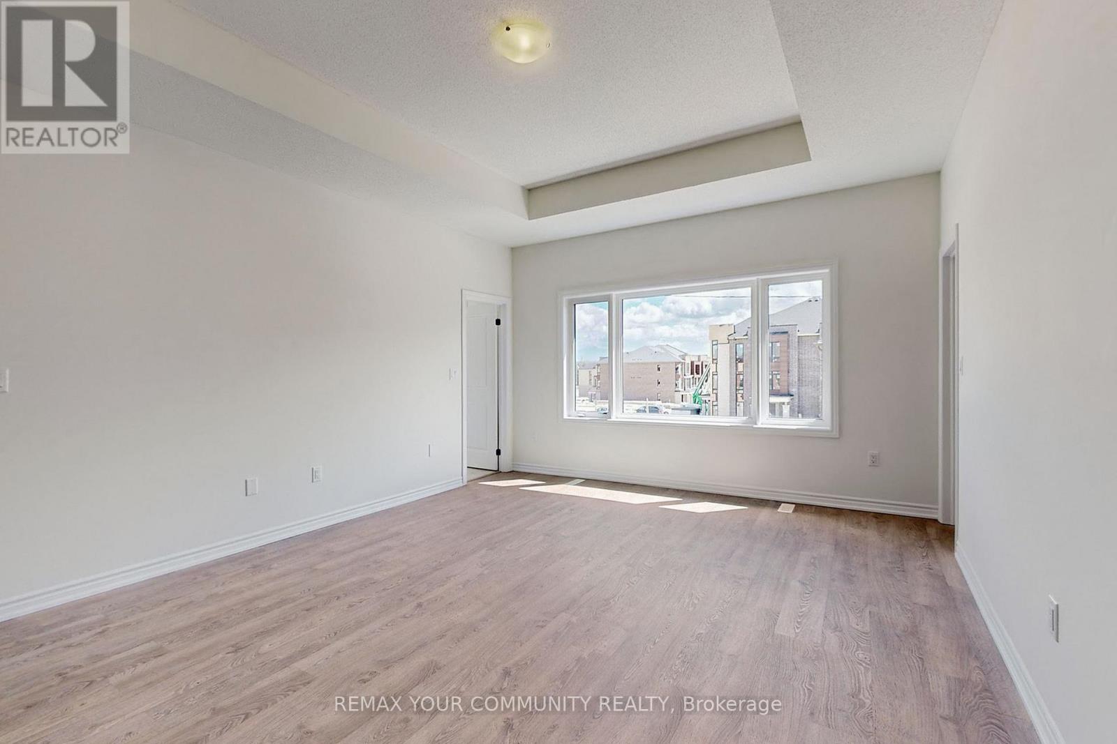 105 Halldorson Avenue, Aurora, Ontario  L4G 7B6 - Photo 19 - N13049430