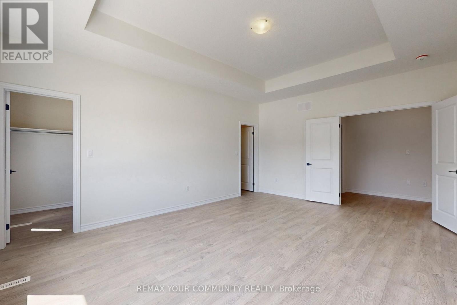 105 Halldorson Avenue, Aurora, Ontario  L4G 7B6 - Photo 20 - N13049430