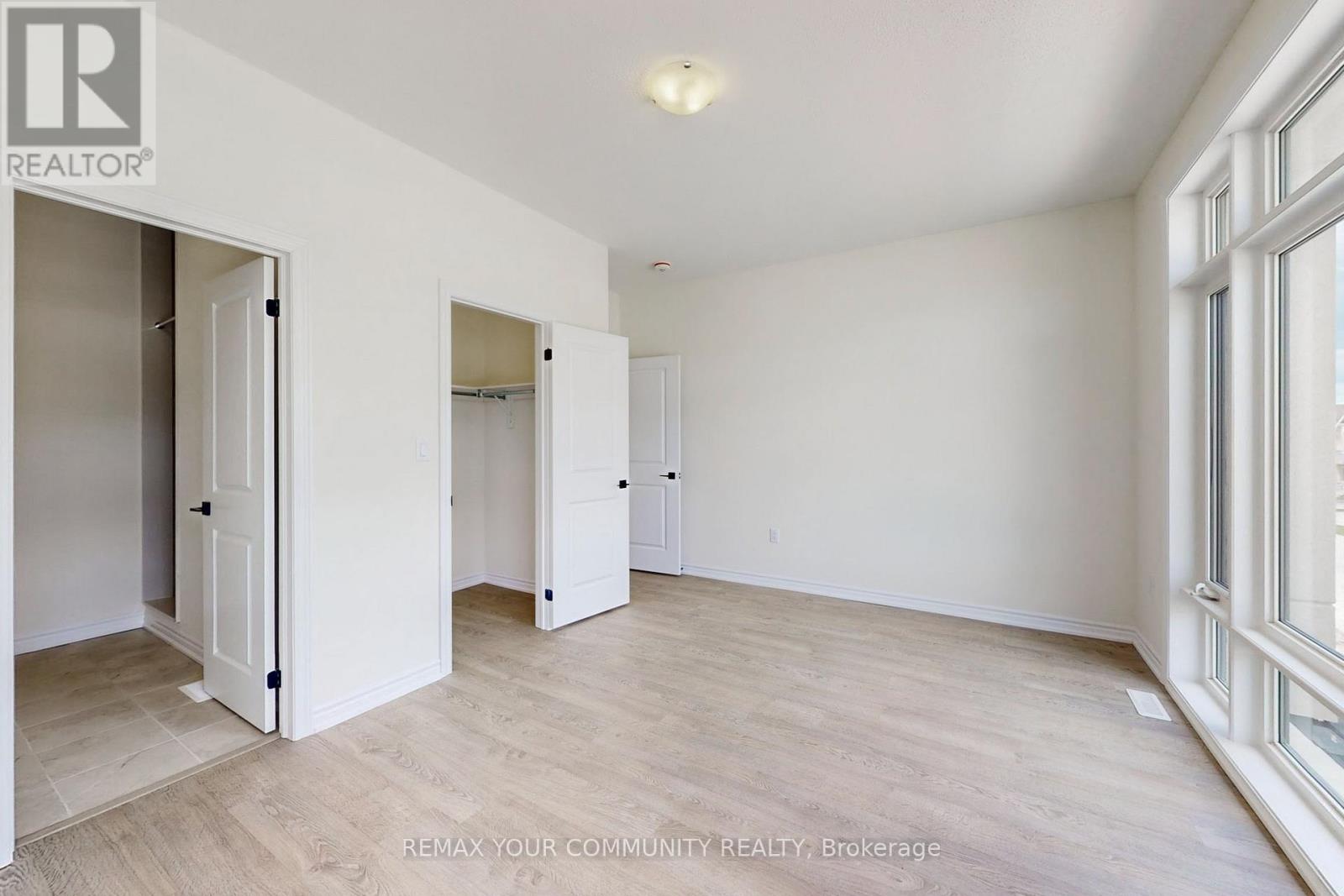 105 Halldorson Avenue, Aurora, Ontario  L4G 7B6 - Photo 26 - N13049430