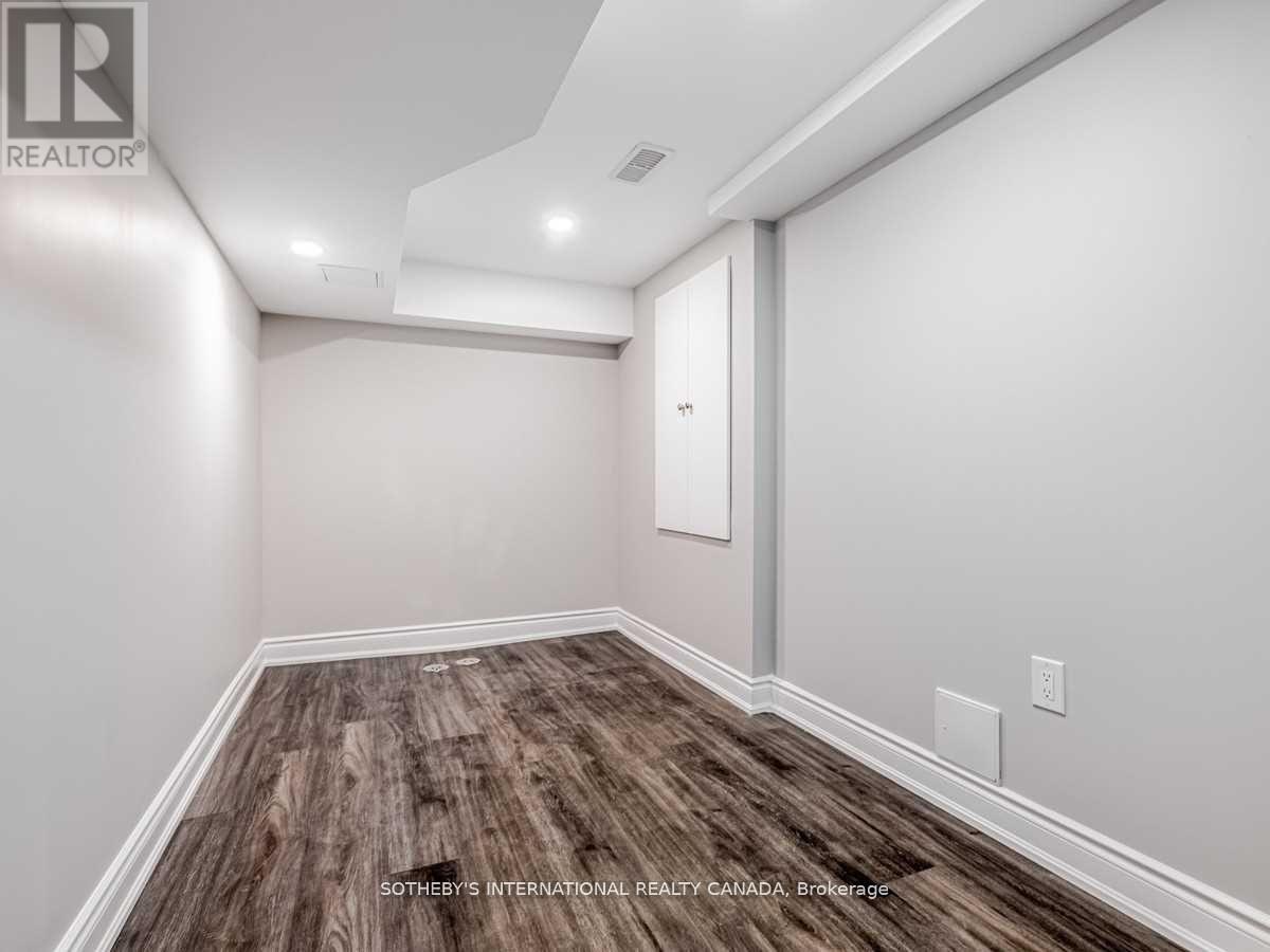 Bsmt - 36 Quinton Ridge, Brampton, Ontario  L6Y 6J4 - Photo 11 - W12868396