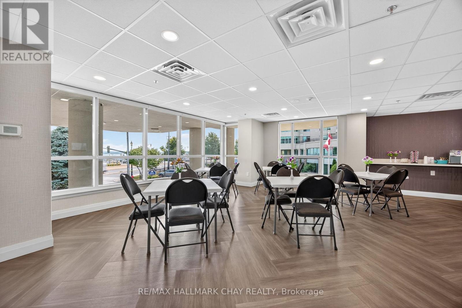 1205 - 2 Toronto Street, Barrie (City Centre), Ontario  L4N 9R2 - Photo 41 - S13049244