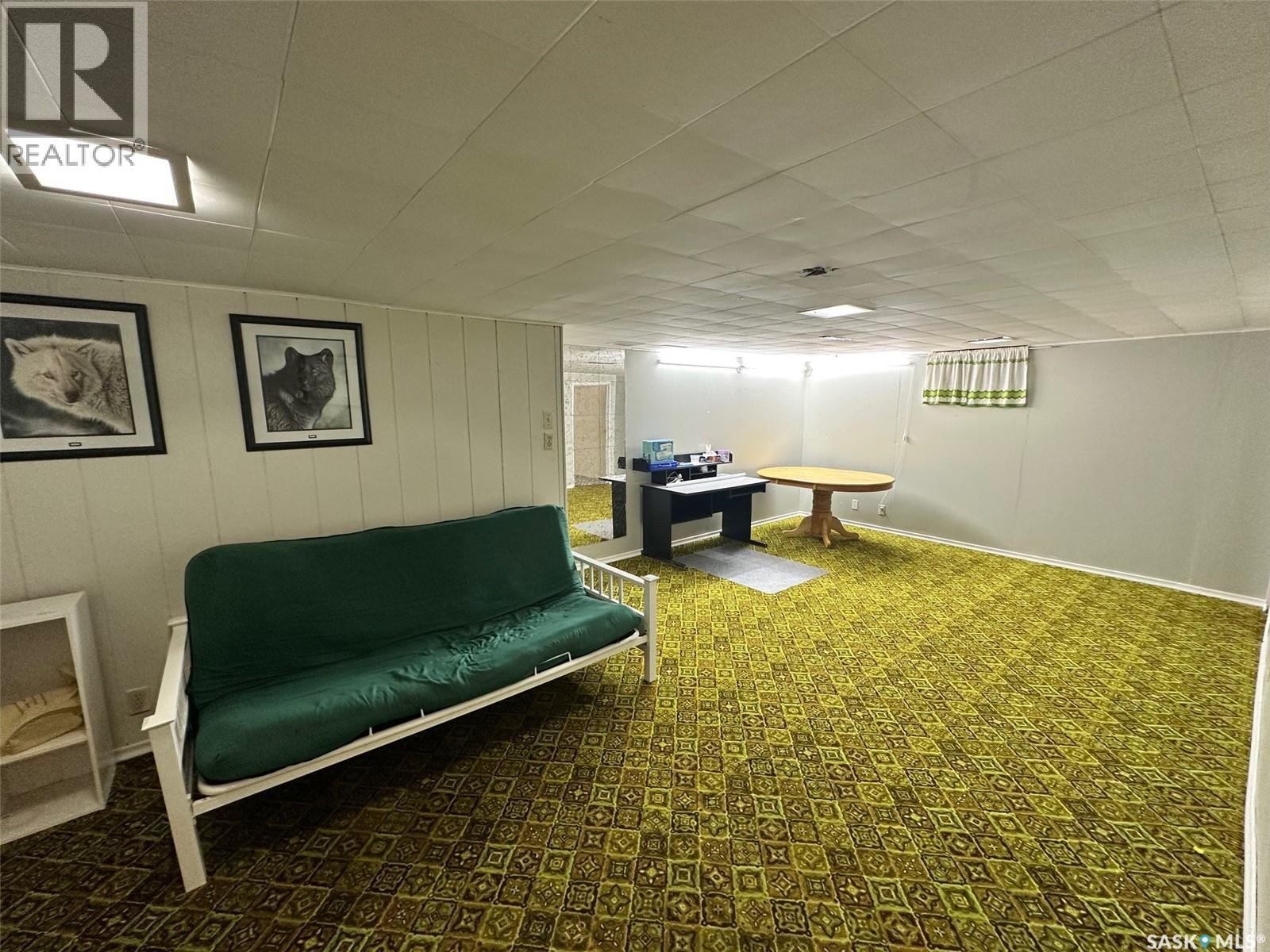 736 Hudson Crescent, Hudson Bay, Saskatchewan  S0E 0Y0 - Photo 15 - SK034068