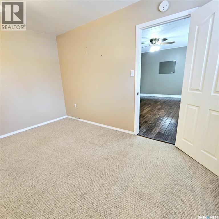 4 Walker Avenue, Yarbo, Saskatchewan  S0A 4V0 - Photo 11 - SK033968