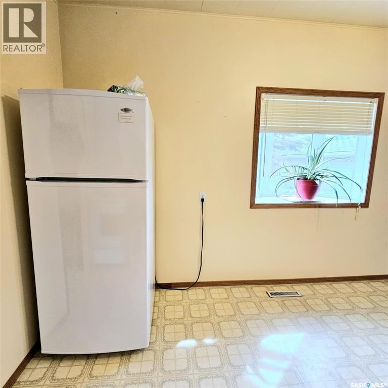 4 Walker Avenue, Yarbo, Saskatchewan  S0A 4V0 - Photo 5 - SK033968