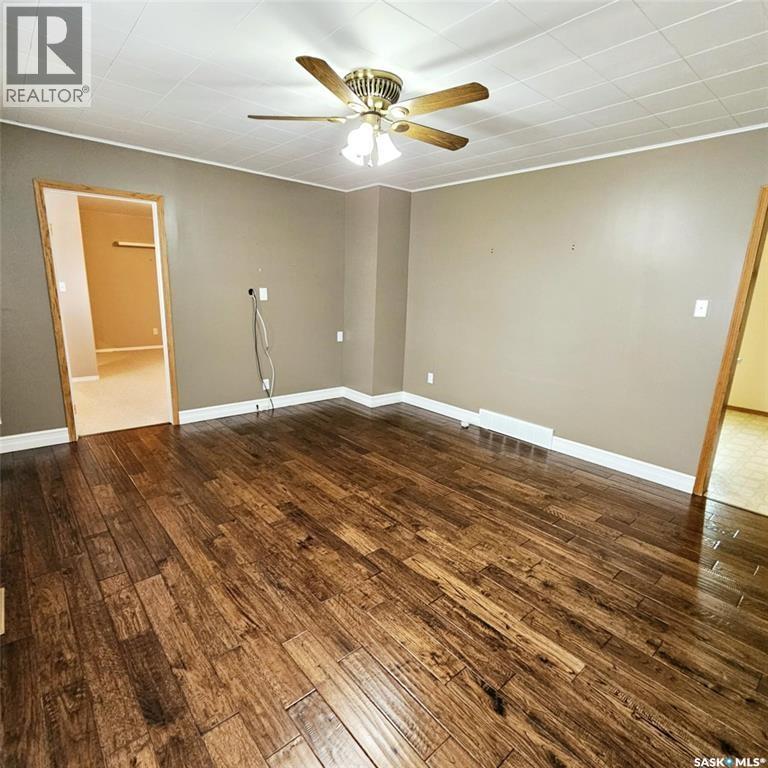 4 Walker Avenue, Yarbo, Saskatchewan  S0A 4V0 - Photo 9 - SK033968