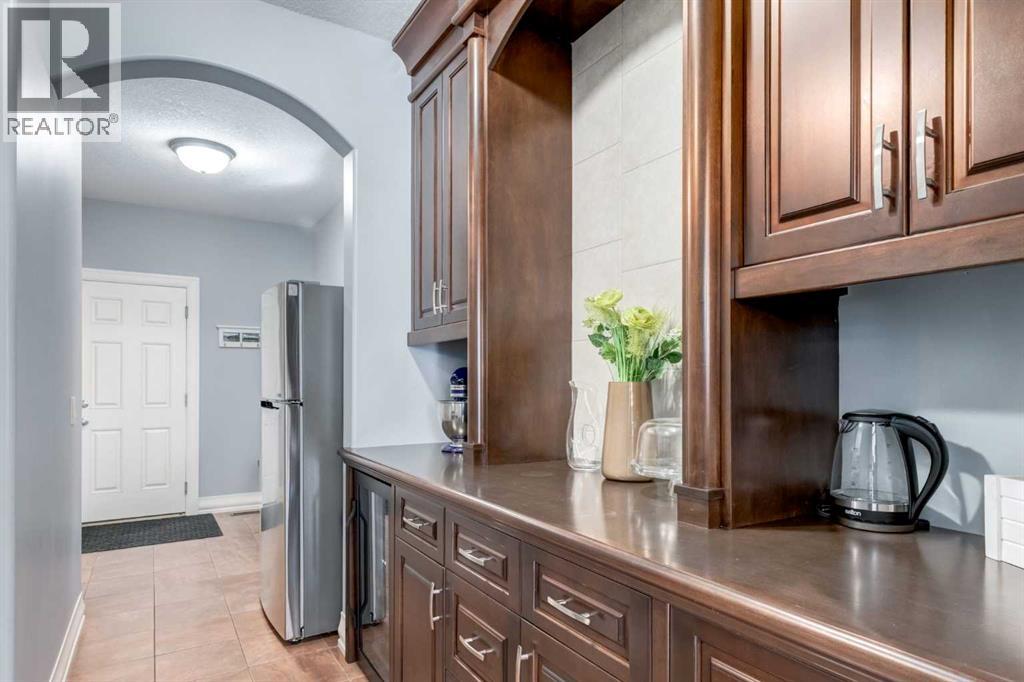 728 Coopers Square SW, Airdrie, Alberta  T4B 0G6 - Photo 14 - A2290061