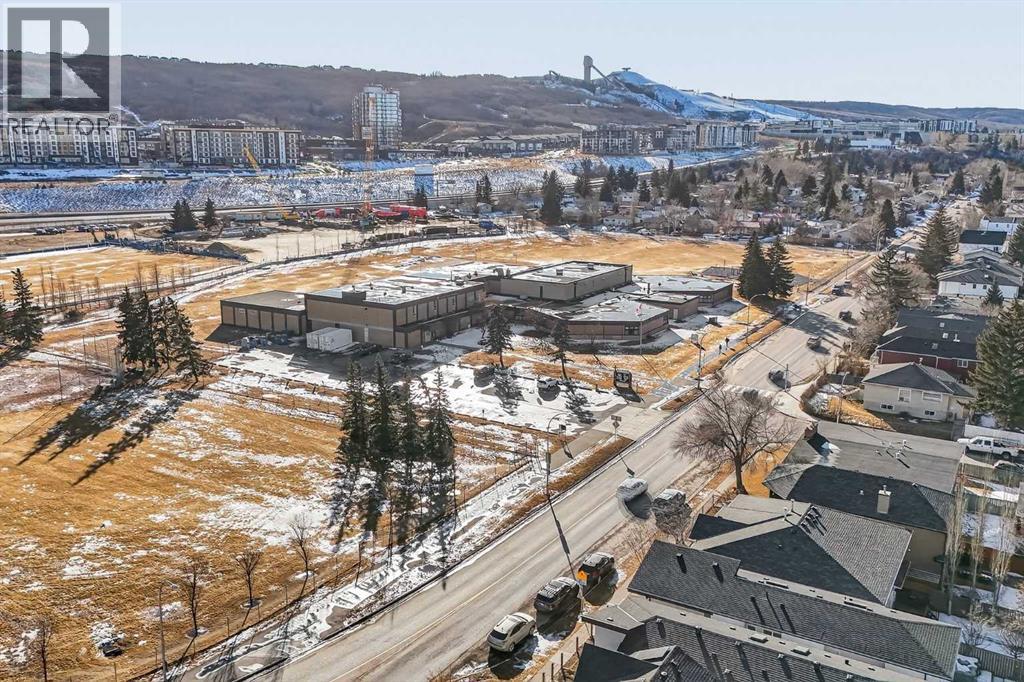 7104 36 Avenue NW, Calgary, Alberta  T3B 1T8 - Photo 28 - A2292184