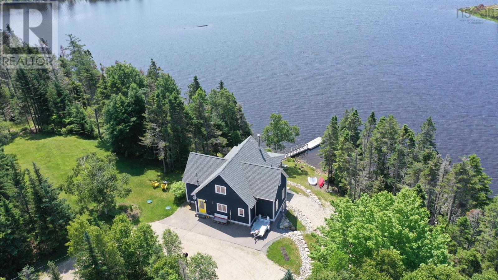 1033 Heckmans Island Rd, Heckmans Island, Nova Scotia  B0J 2C0 - Photo 1 - 202608653
