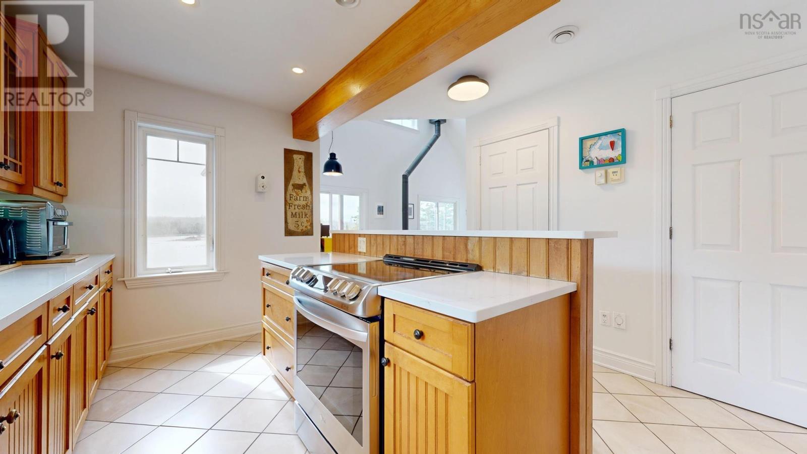 1033 Heckmans Island Rd, Heckmans Island, Nova Scotia  B0J 2C0 - Photo 18 - 202608653