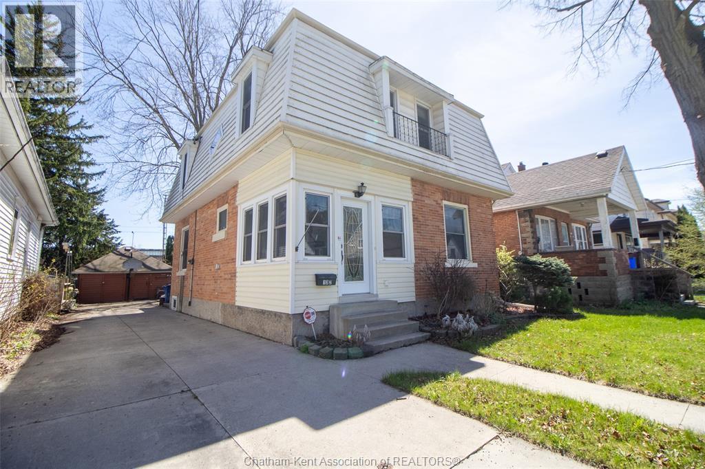 132 Patteson Avenue, Chatham, Ontario  N7M 1T8 - Photo 1 - 26009273