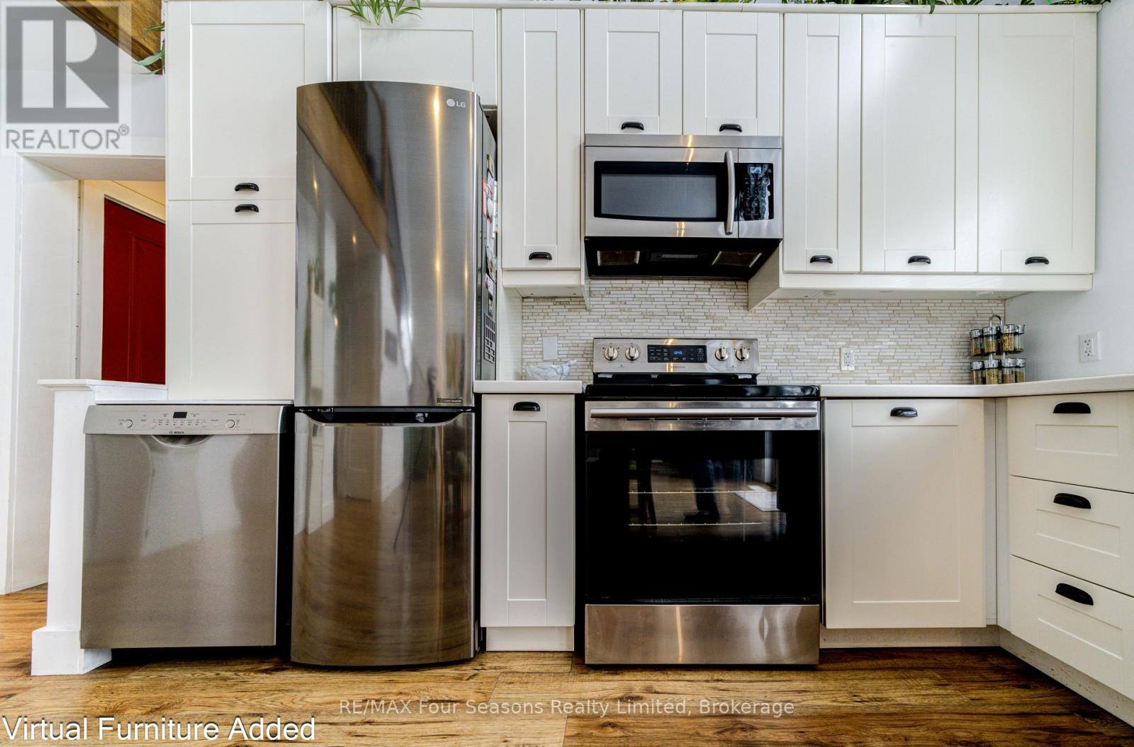 40 Braeside Street, Collingwood, Ontario  L9Y 3Z1 - Photo 6 - S13011598