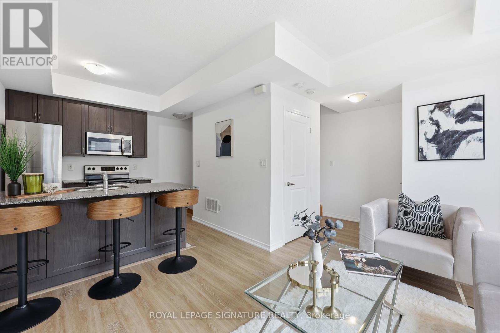 55 - 28 FIELDWAY ROAD, Toronto, Ontario