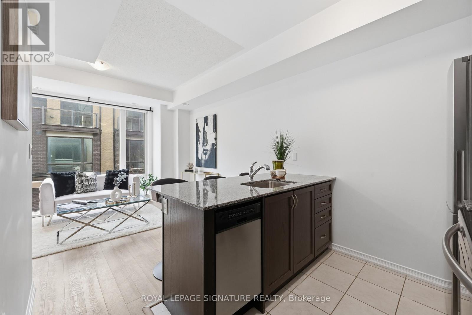 55 - 28 Fieldway Road, Toronto, Ontario  M8Z 0E3 - Photo 6 - W13047156