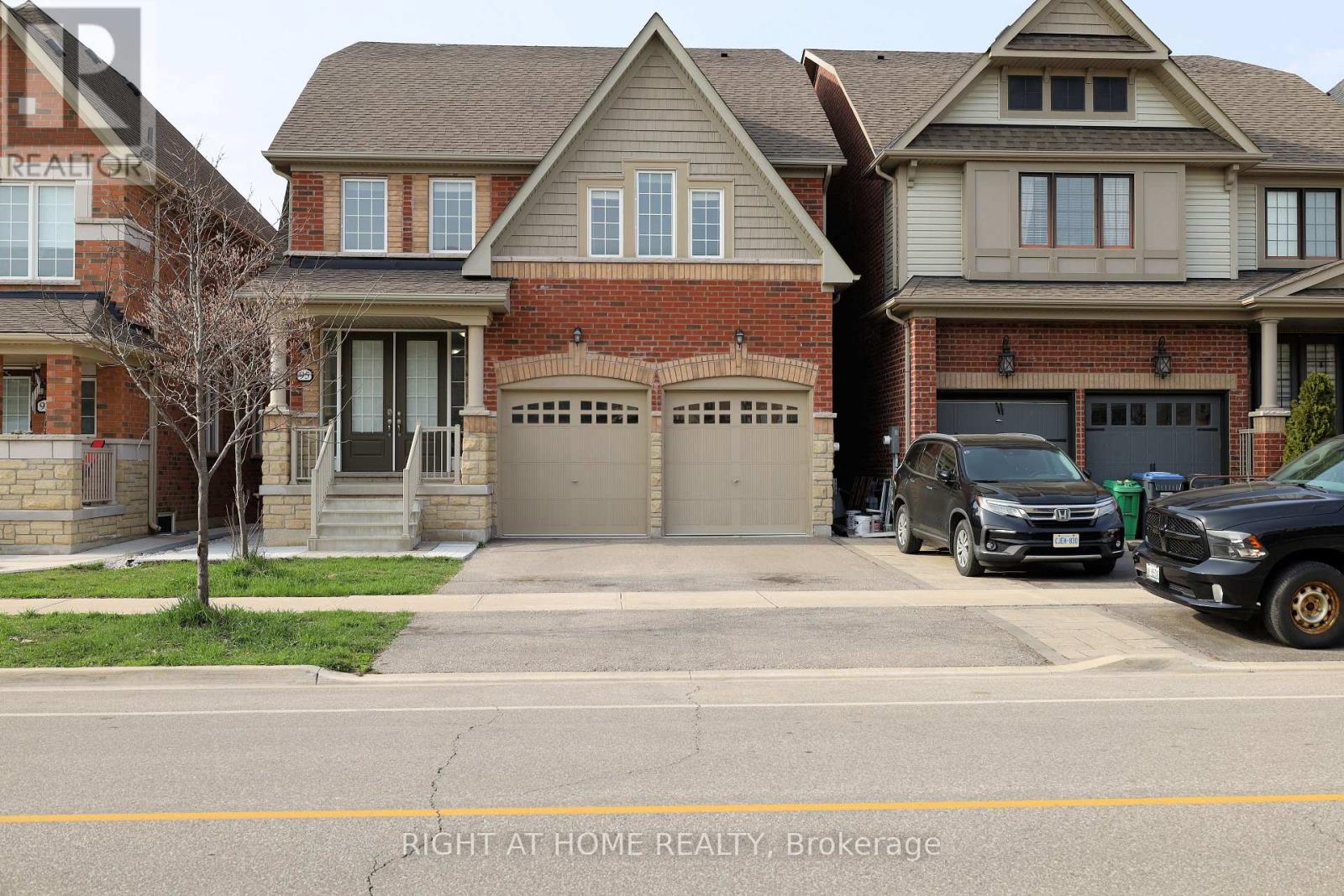 95 BONNIEGLEN FARM BOULEVARD, Caledon, Ontario