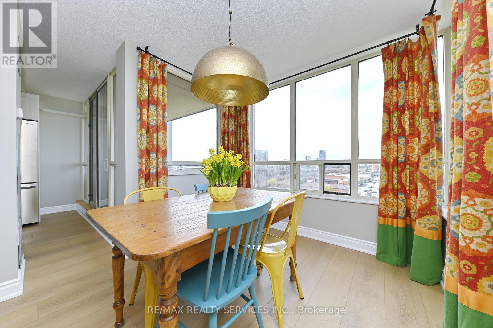 905 - 20 Cherrytree Drive, Brampton, Ontario  L6Y 3V1 - Photo 8 - W13049208