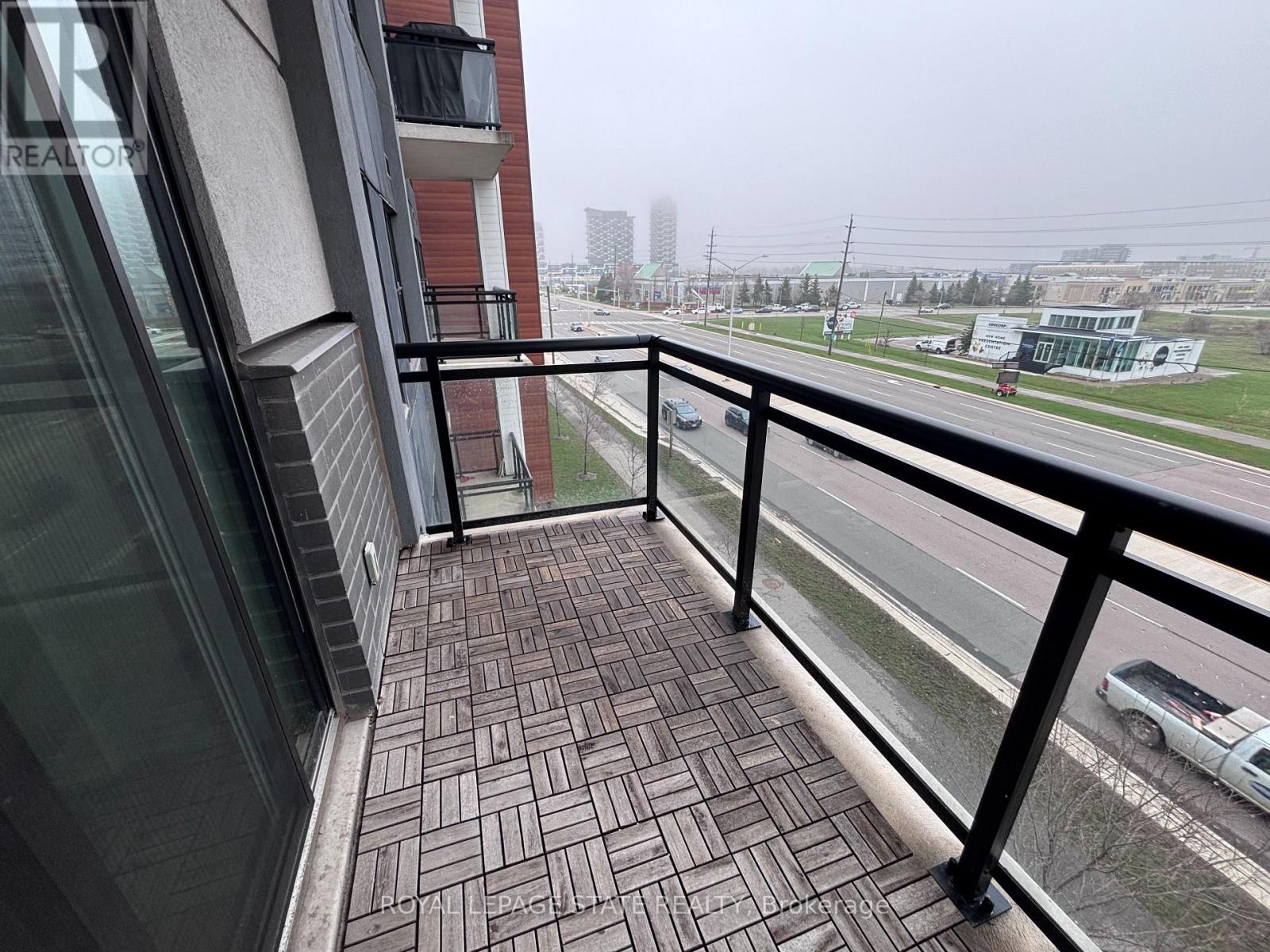 417 - 128 Grovewood Common, Oakville, Ontario  L9H 0X3 - Photo 12 - W13049220