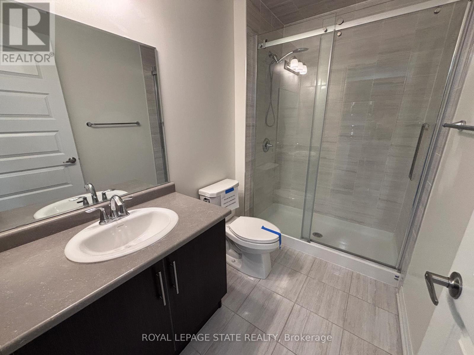 417 - 128 Grovewood Common, Oakville, Ontario  L9H 0X3 - Photo 8 - W13049220