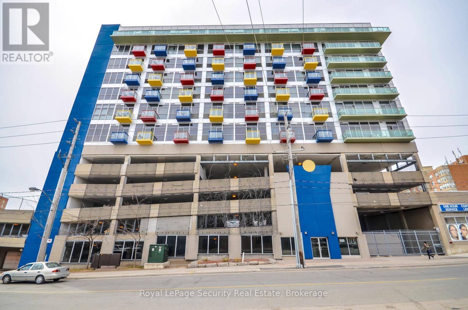 911 - 1600 KEELE STREET, Toronto, Ontario