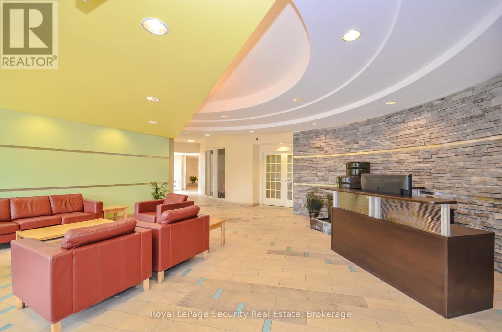 911 - 1600 Keele Street, Toronto, Ontario  M6N 6J1 - Photo 6 - W13049234