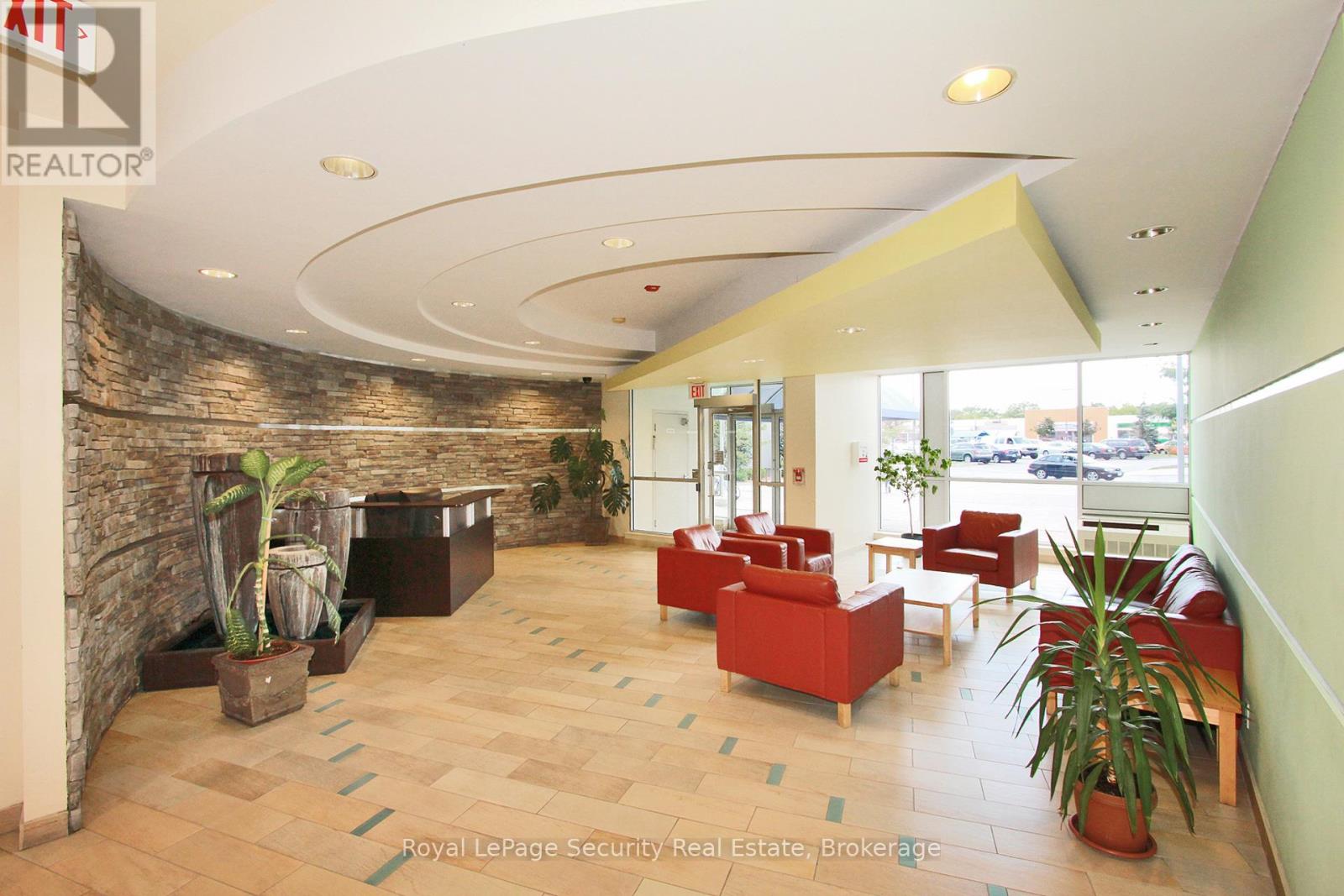 911 - 1600 Keele Street, Toronto, Ontario  M6N 6J1 - Photo 7 - W13049234