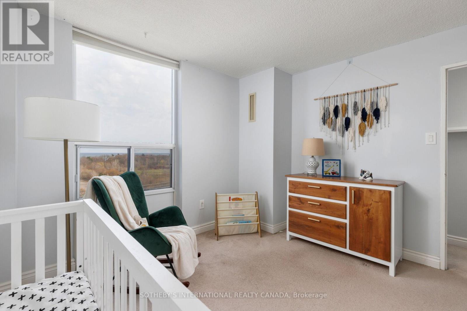 1103 - 1515 Lakeshore Road E, Mississauga, Ontario  L5E 3E3 - Photo 31 - W13049246