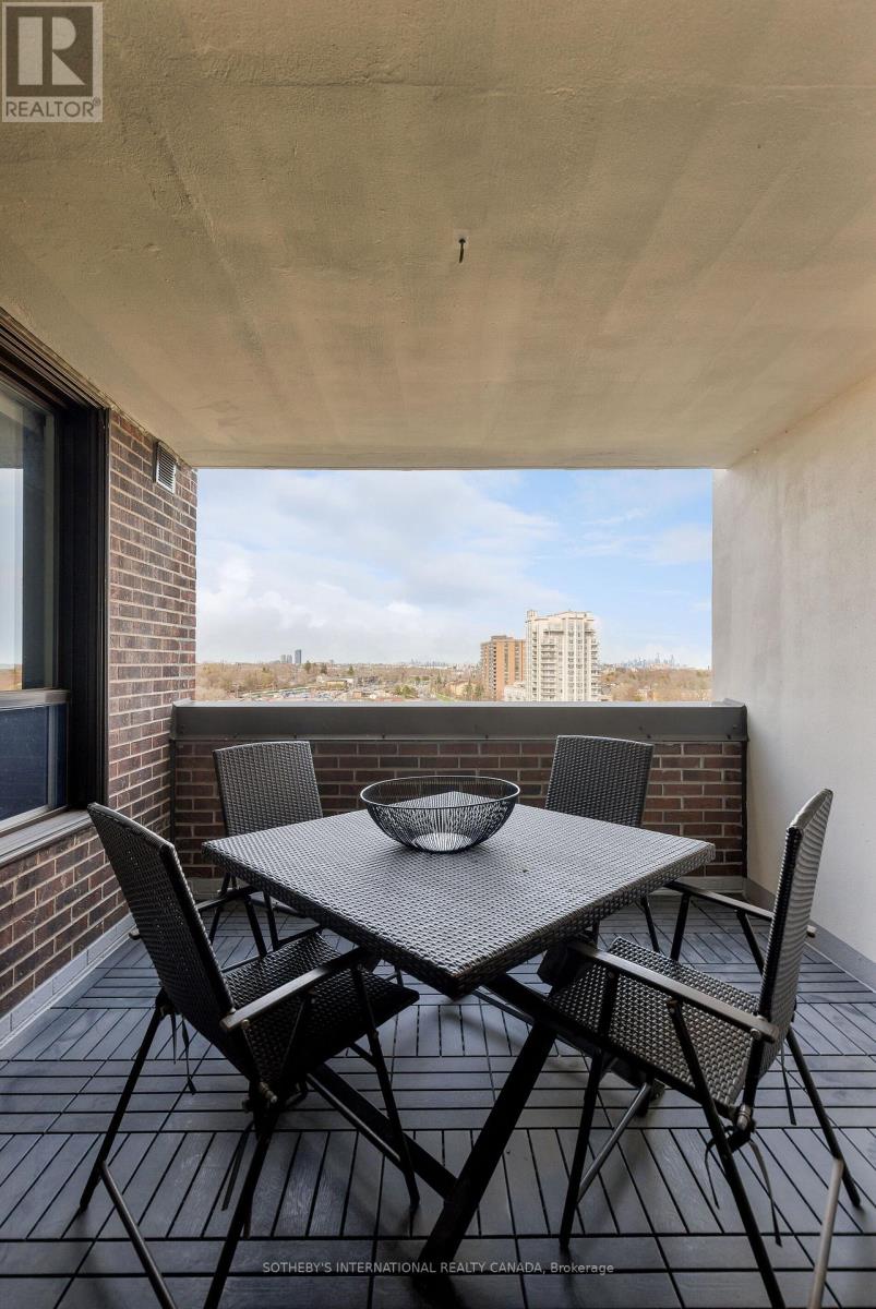 1103 - 1515 Lakeshore Road E, Mississauga, Ontario  L5E 3E3 - Photo 37 - W13049246