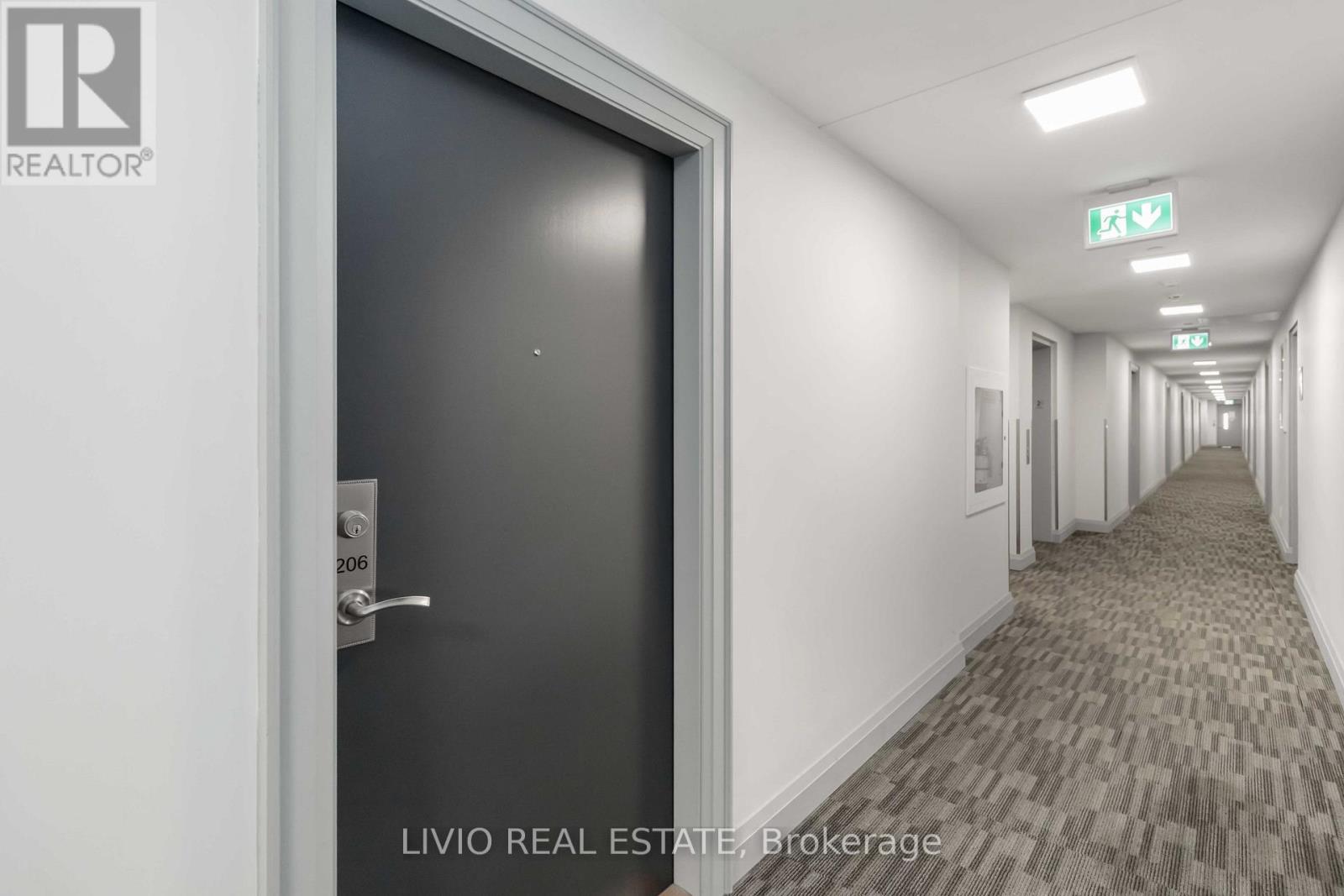 206 - 95 Attmar Drive, Brampton, Ontario  L6P 0Y6 - Photo 5 - W13049258