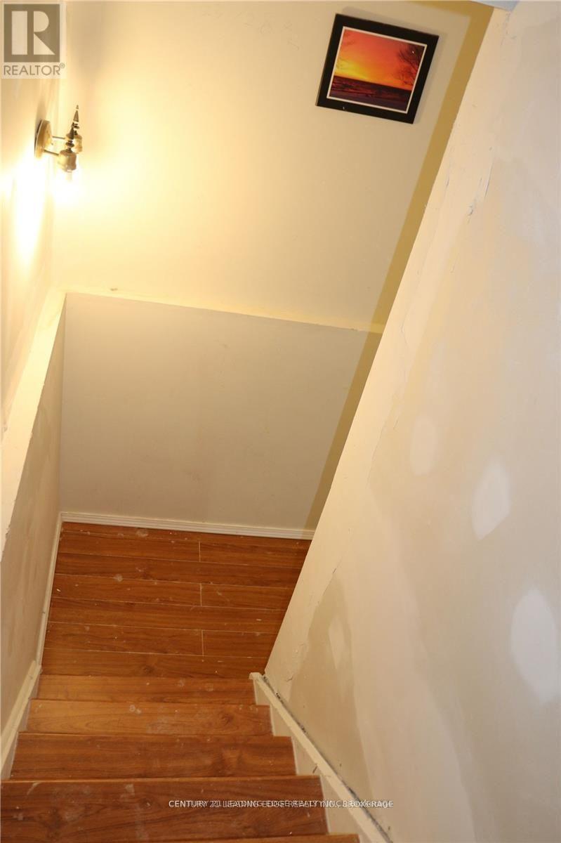 Bsmt - 29 Junewood Crescent, Brampton, Ontario  L6S 3T5 - Photo 2 - W13049306