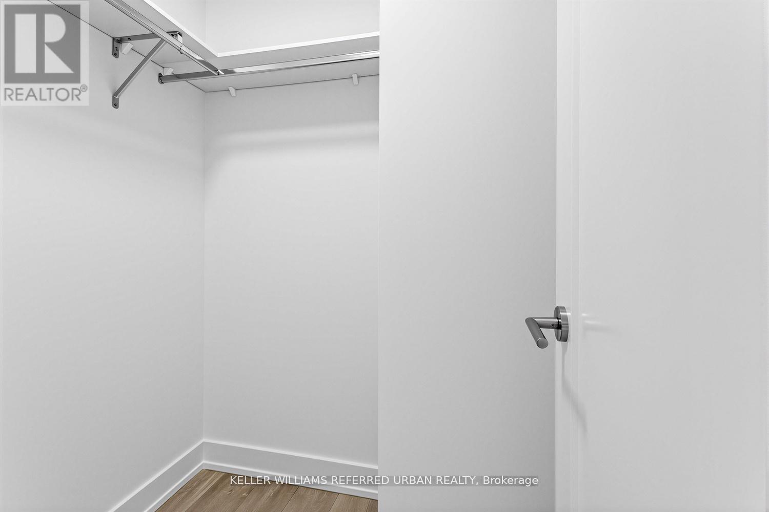 2112 - 60 Central Park Roadway, Toronto, Ontario  M9A 0E6 - Photo 21 - W13049328