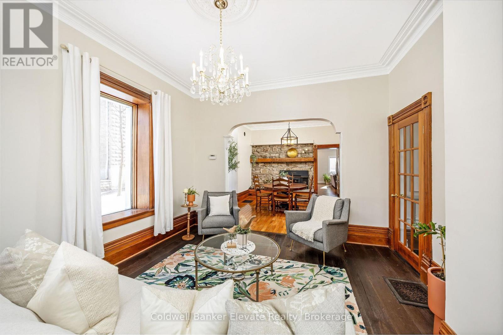 6 Queen Street, Halton Hills, Ontario  L7G 2E4 - Photo 10 - W13049338