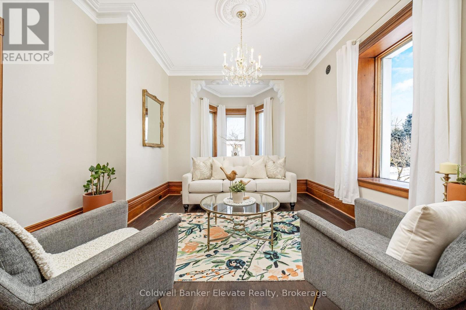 6 Queen Street, Halton Hills, Ontario  L7G 2E4 - Photo 9 - W13049338