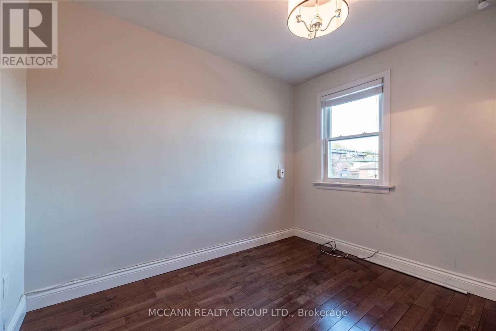 Main&2 - 367 Harvie Avenue, Toronto, Ontario  M6E 4L7 - Photo 13 - W13049396