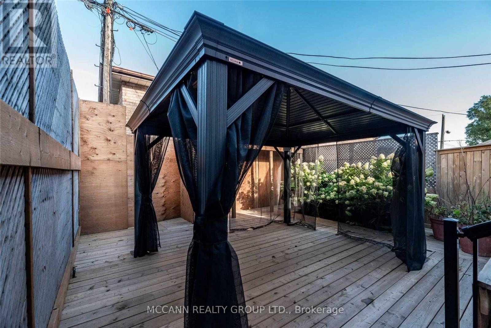 Main&2 - 367 Harvie Avenue, Toronto, Ontario  M6E 4L7 - Photo 20 - W13049396