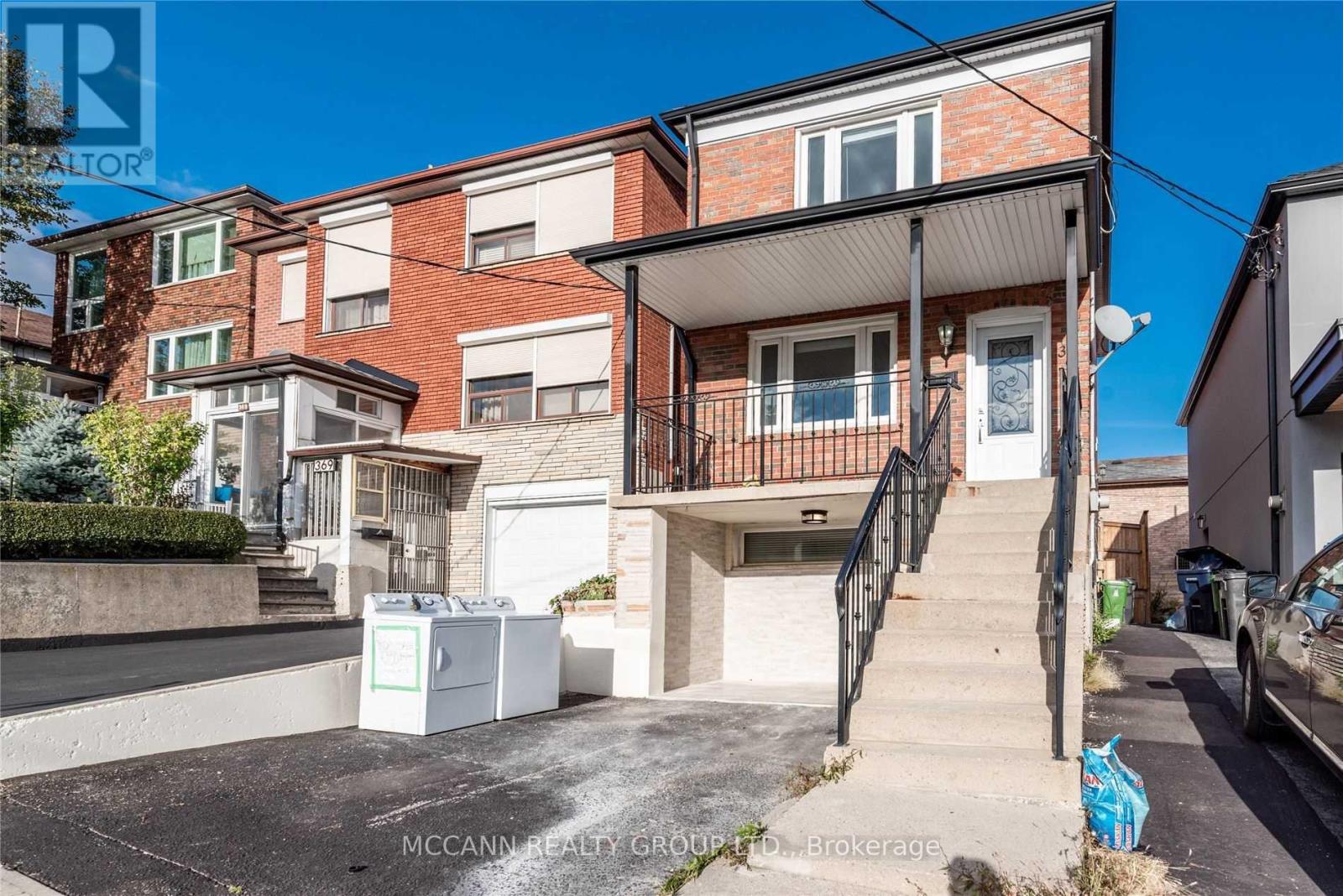 Main&2 - 367 Harvie Avenue, Toronto, Ontario  M6E 4L7 - Photo 3 - W13049396