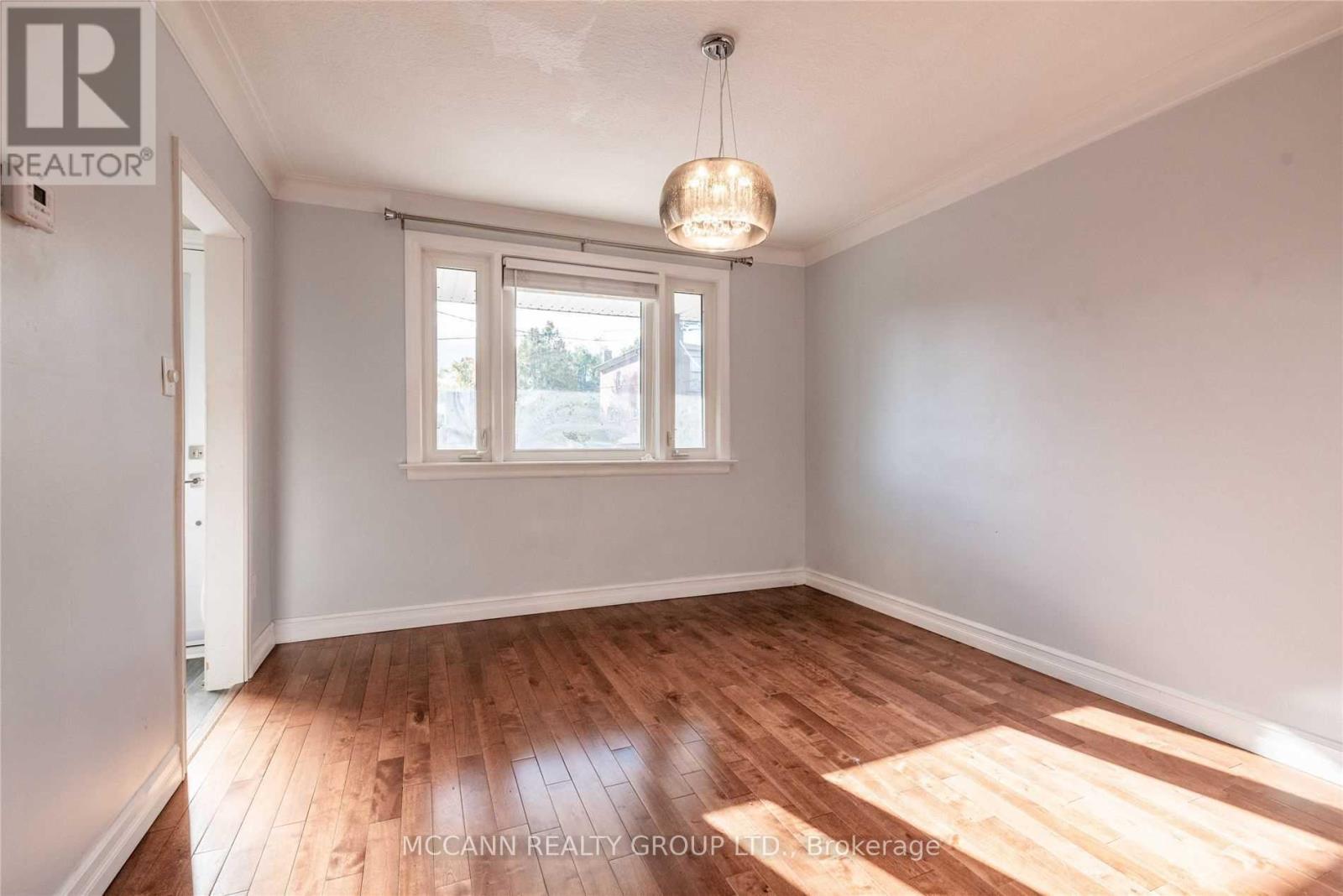 Main&2 - 367 Harvie Avenue, Toronto, Ontario  M6E 4L7 - Photo 6 - W13049396