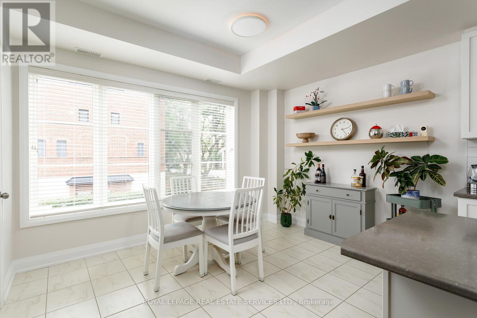 22 - 405 Plains Road E, Burlington, Ontario  L7T 2C9 - Photo 9 - W13049416