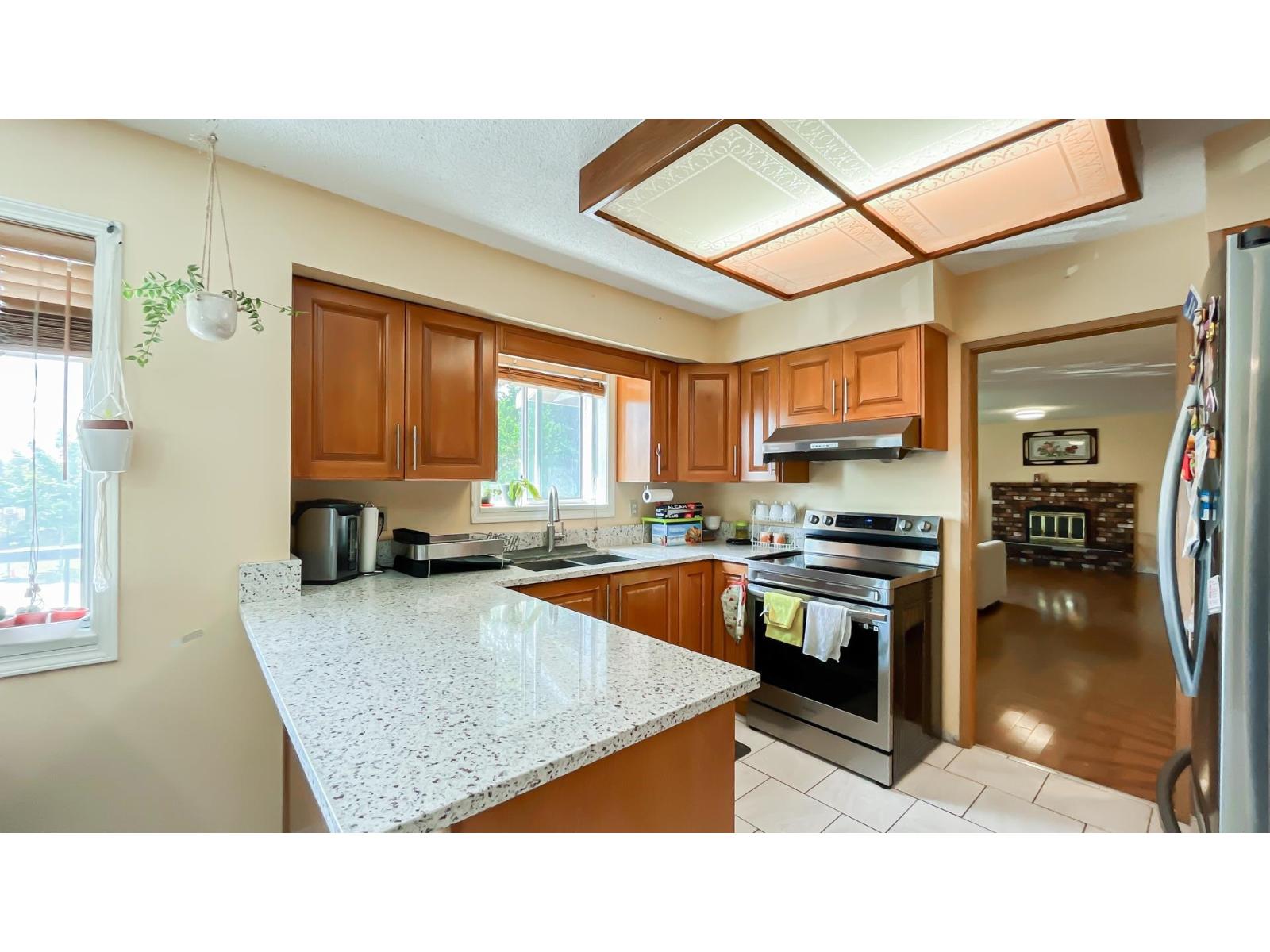 9392 139 Street, Surrey, British Columbia  V3V 7K9 - Photo 14 - R3116181