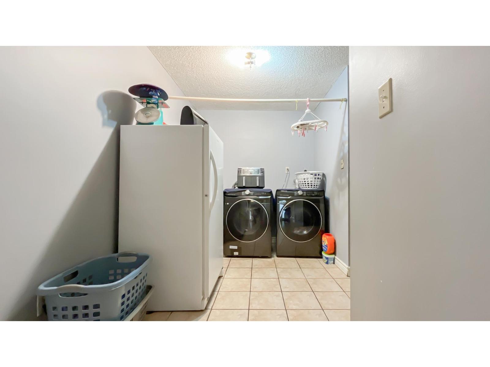 9392 139 Street, Surrey, British Columbia  V3V 7K9 - Photo 28 - R3116181