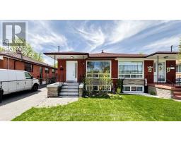 126 FENSIDE DRIVE, Toronto, Ontario