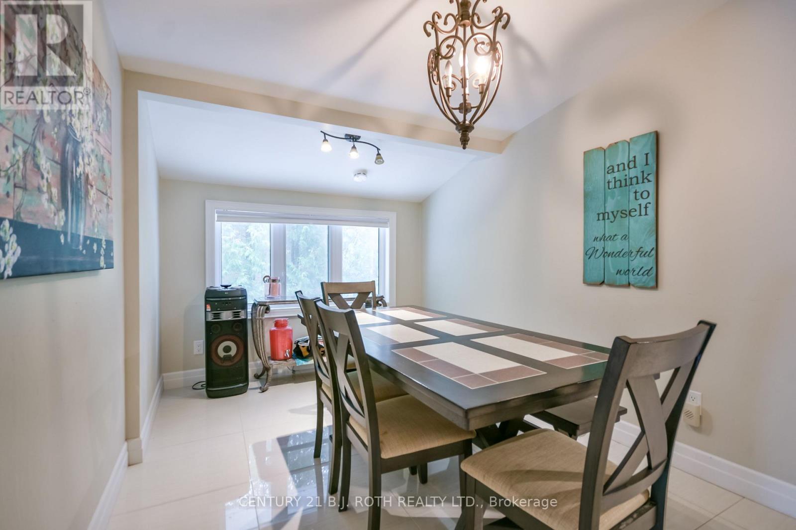 991 Shore Lane, Wasaga Beach, Ontario  L9Z 2B4 - Photo 29 - S12914596