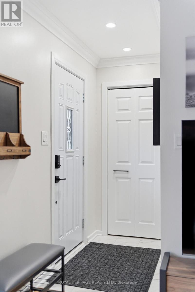 35 Mikel Avenue, Belleville, Ontario  K8N 2J1 - Photo 5 - X12945138