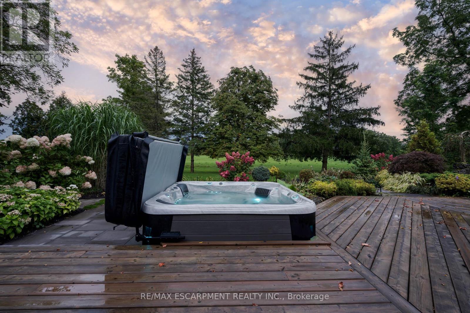 1399 Safari Road, Hamilton, Ontario  L8B 1S6 - Photo 32 - X13049332