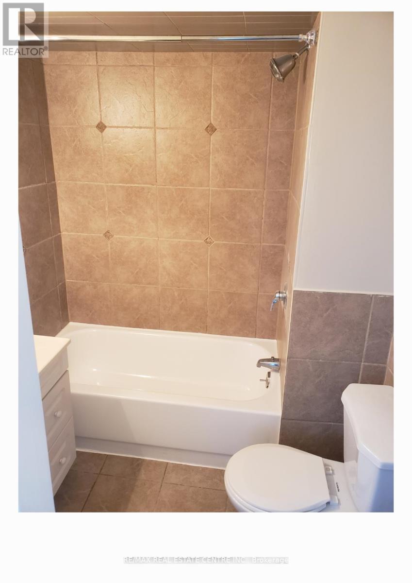 Main Level - 519 Catharine Street N, Hamilton, Ontario  L8L 4V3 - Photo 14 - X13049336