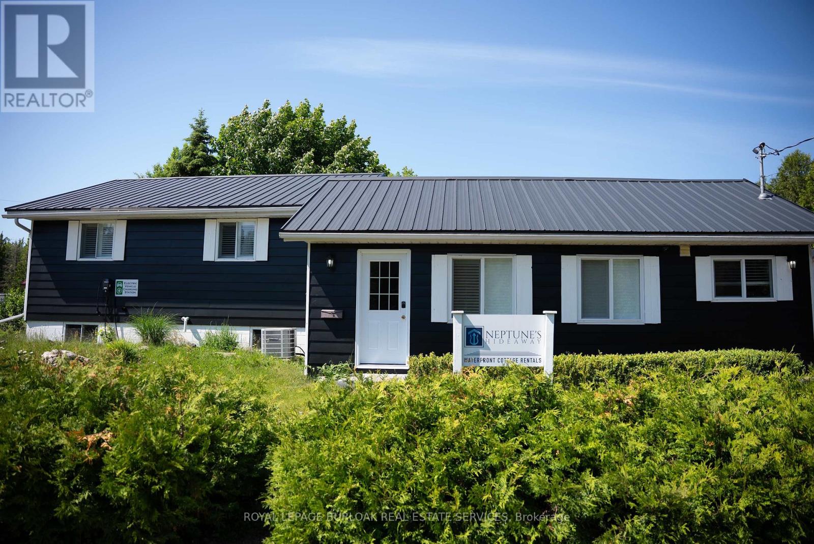 468 Warner Bay Road, Northern Bruce Peninsula, Ontario  N0H 2R0 - Photo 2 - X13049360