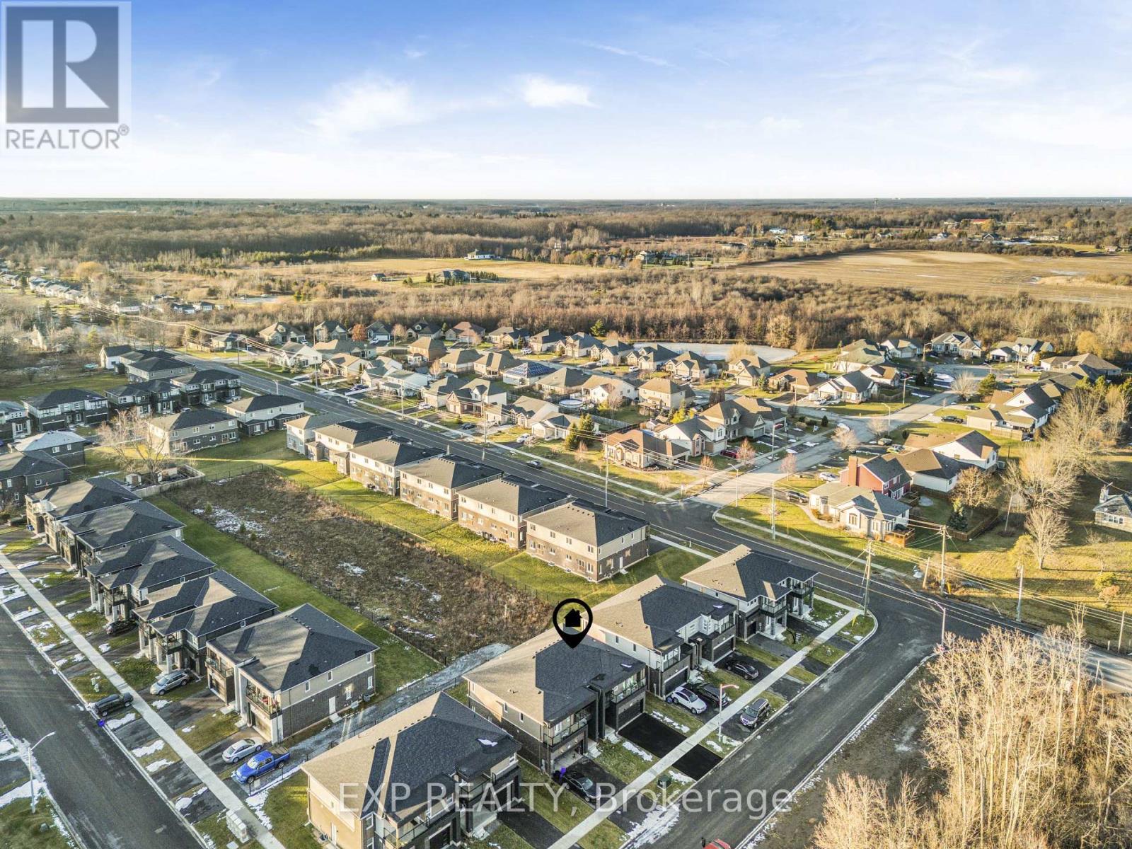 209 Wells Avenue, Fort Erie, Ontario  L0S 1N0 - Photo 2 - X13049376