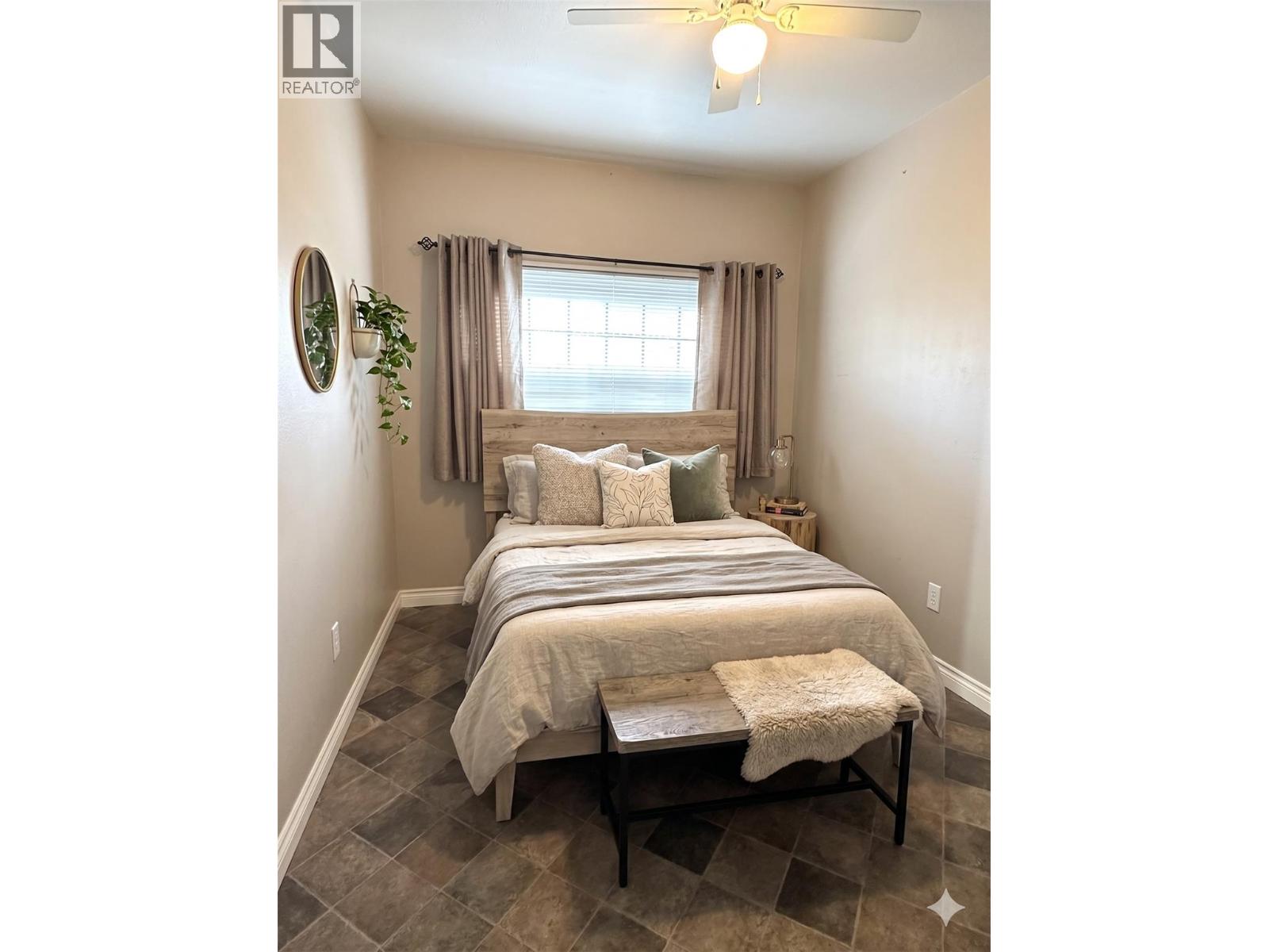 1436 Main Street, Keremeos, British Columbia  V0X 1N6 - Photo 11 - 10385009